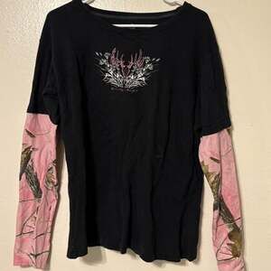 Legendary Whitetails Pink Camo Layered Thermal Shirt, Deer Skull Graphic, Size X